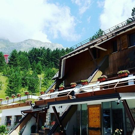 Hotel Nido Dell'Aquila Assergi Ngoại thất bức ảnh