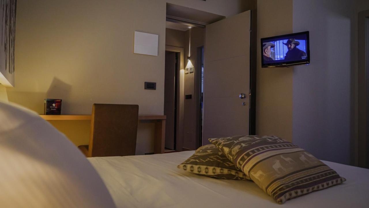 Hotel Nido Dell'Aquila Assergi Ngoại thất bức ảnh