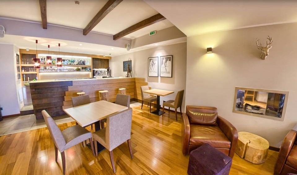 Hotel Nido Dell'Aquila Assergi Ngoại thất bức ảnh